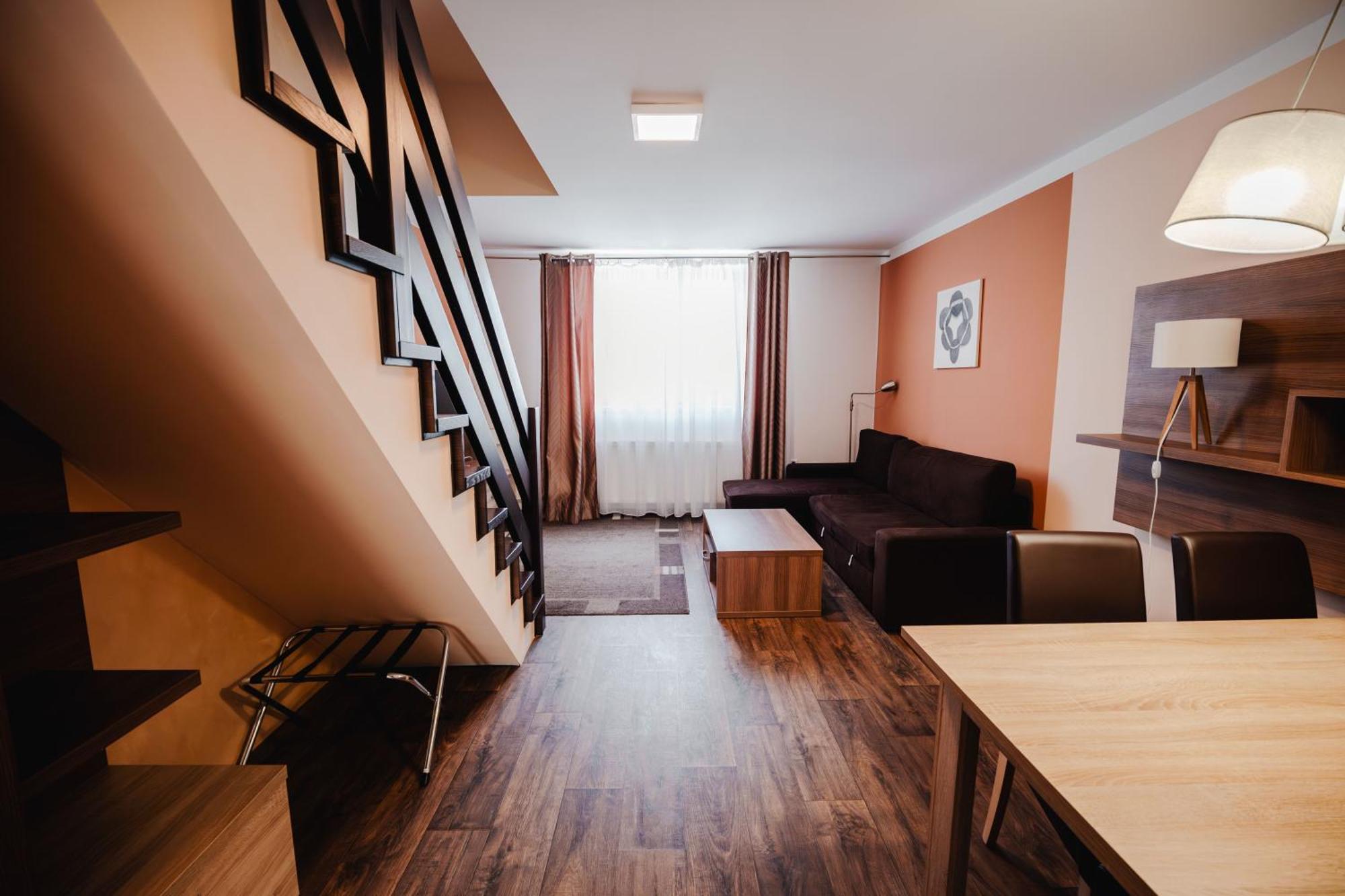 Hotel Palac Elektra Ostrava Exteriör bild